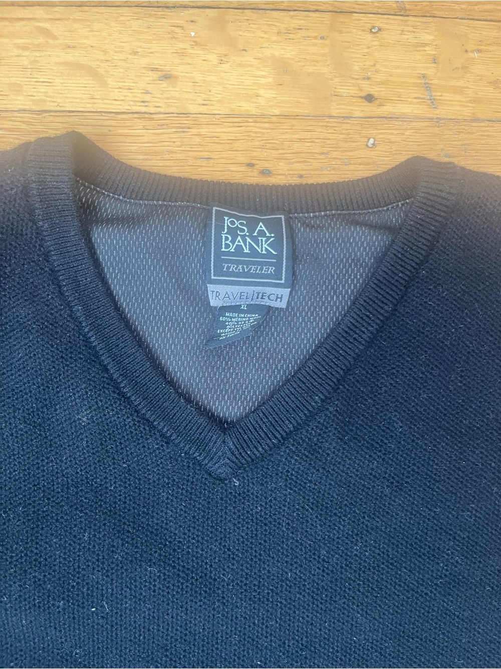 Jos. A. Bank Traveler V-Neck Sweater - Black